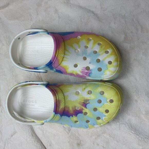 CROCS Classic Platform  Clogs Shoes Tie Dye US Womens Sz 10 Slip On Bright EUC - Picture 2 of 4